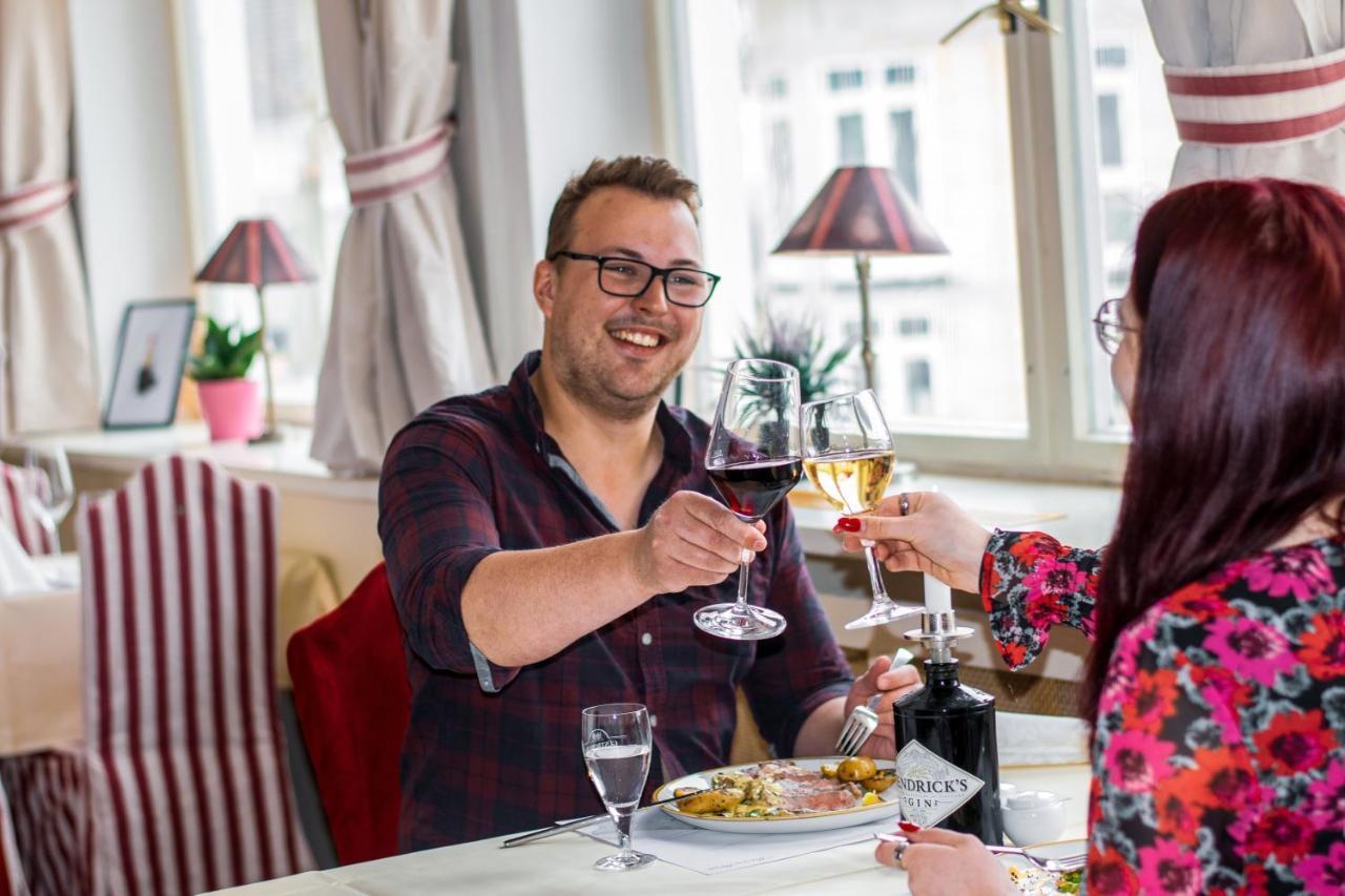Meeressterne Hotel Weisses Schloss Heringsdorf  Eksteriør billede